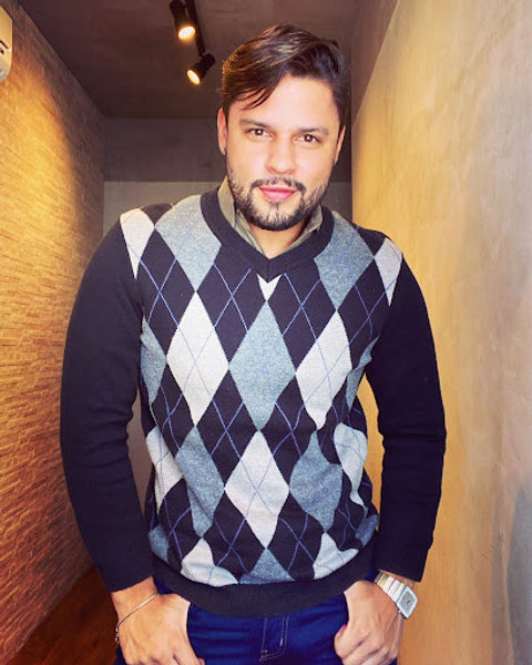 Elder Rodrigues, psicólogo da Clínica Hollos